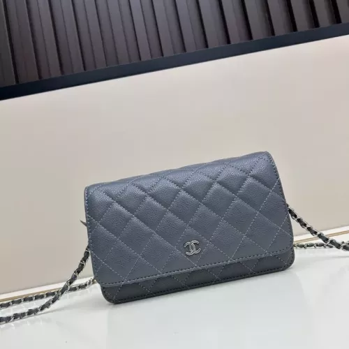 Chanel AAA Quality Messenger Bags For Women #1387611