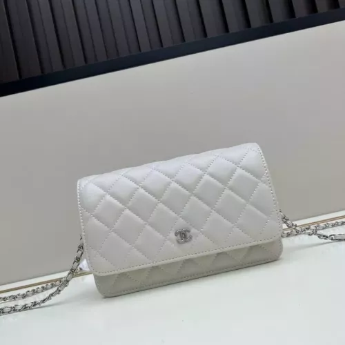 Chanel AAA Quality Messenger Bags For Women #1387624