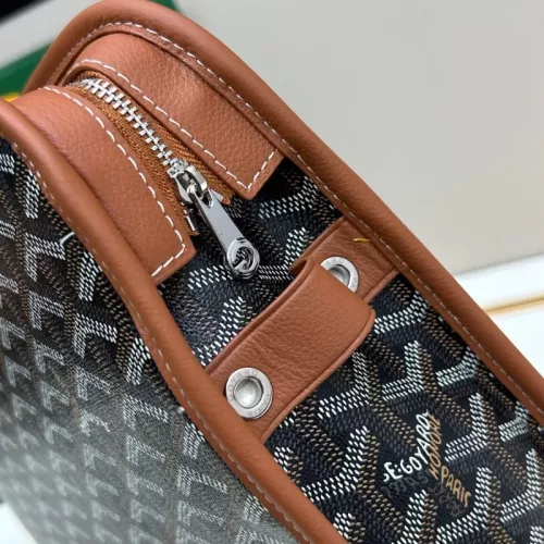Cheap Goyard AAA Quality Toilet Pouches For Women #1387758 Replica Wholesale [$82.00 USD] [ITEM#1387758] on Replica Goyard AAA Quality Pouches
