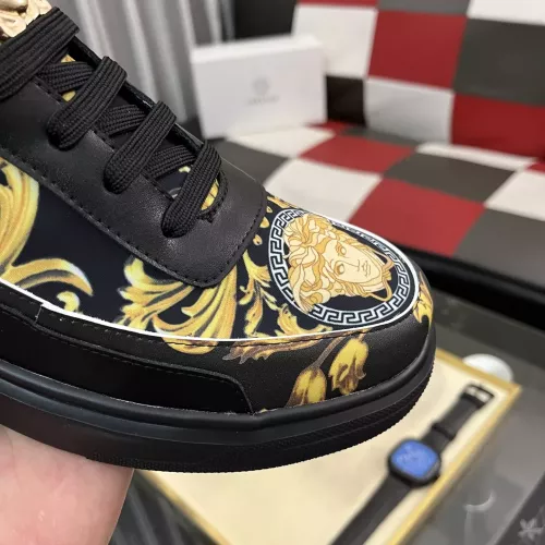 Cheap Versace Casual Shoes For Men #1387761 Replica Wholesale [$80.00 USD] [ITEM#1387761] on Replica Versace Casual Shoes