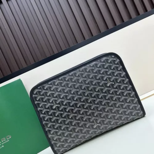 Cheap Goyard AAA Quality Toilet Pouches For Women #1387762 Replica Wholesale [$82.00 USD] [ITEM#1387762] on Replica Goyard AAA Quality Pouches