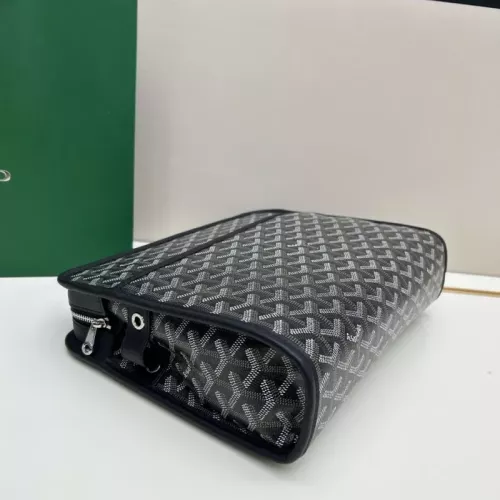Cheap Goyard AAA Quality Toilet Pouches For Women #1387762 Replica Wholesale [$82.00 USD] [ITEM#1387762] on Replica Goyard AAA Quality Pouches