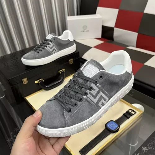 Cheap Versace Casual Shoes For Men #1387766 Replica Wholesale [$76.00 USD] [ITEM#1387766] on Replica Versace Casual Shoes