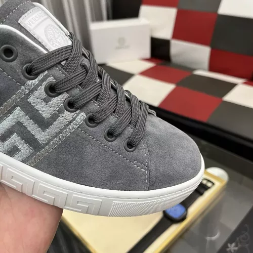 Cheap Versace Casual Shoes For Men #1387766 Replica Wholesale [$76.00 USD] [ITEM#1387766] on Replica Versace Casual Shoes