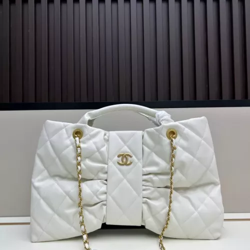Chanel AAA Quality Shoulder Bags For Women #1387917