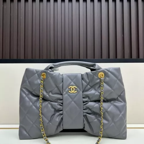 Chanel AAA Quality Shoulder Bags For Women #1387923