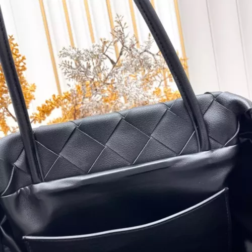 Cheap Bottega Veneta BV AAA Quality Shoulder Bags For Women #1387937 Replica Wholesale [$108.00 USD] [ITEM#1387937] on Replica Bottega Veneta BV AAA Quality Shoulder Bags