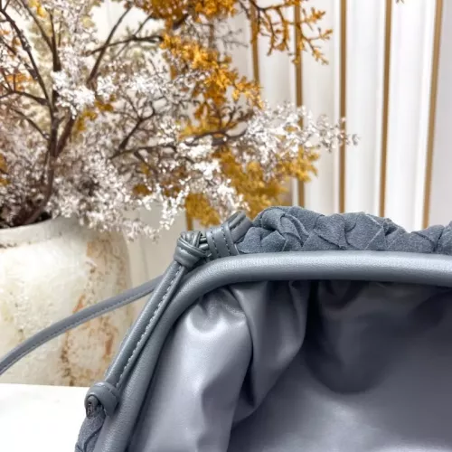 Cheap Bottega Veneta BV AAA Quality Messenger Bags For Women #1388023 Replica Wholesale [$112.00 USD] [ITEM#1388023] on Replica Bottega Veneta BV AAA Quality Messenger Bags