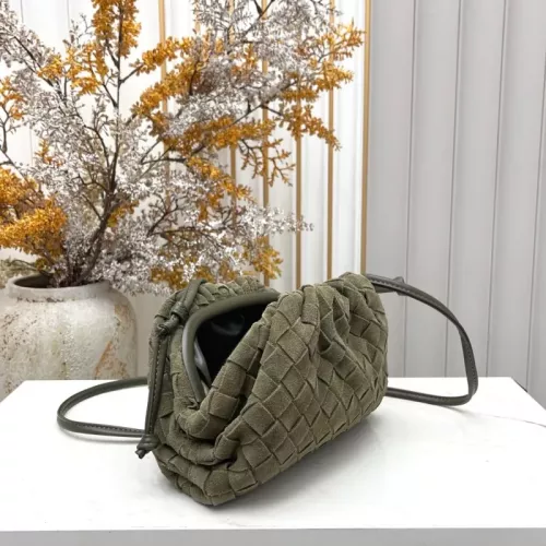 Cheap Bottega Veneta BV AAA Quality Messenger Bags For Women #1388025 Replica Wholesale [$100.00 USD] [ITEM#1388025] on Replica Bottega Veneta BV AAA Quality Messenger Bags