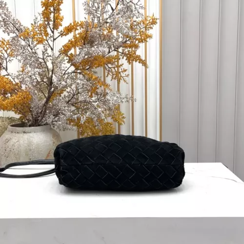 Cheap Bottega Veneta BV AAA Quality Messenger Bags For Women #1388033 Replica Wholesale [$100.00 USD] [ITEM#1388033] on Replica Bottega Veneta BV AAA Quality Messenger Bags