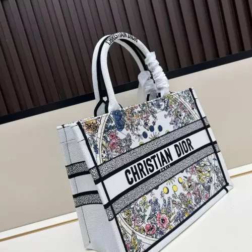 Cheap Christian Dior AAA Quality Handbags For Women #1388122 Replica Wholesale [$96.00 USD] [ITEM#1388122] on Replica Christian Dior AAA Quality Handbags