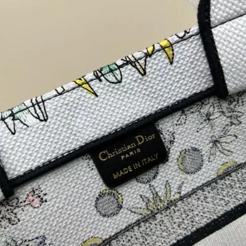 Cheap Christian Dior AAA Quality Handbags For Women #1388122 Replica Wholesale [$96.00 USD] [ITEM#1388122] on Replica Christian Dior AAA Quality Handbags
