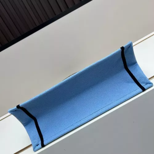 Cheap Christian Dior AAA Quality Handbags For Women #1388125 Replica Wholesale [$96.00 USD] [ITEM#1388125] on Replica Christian Dior AAA Quality Handbags