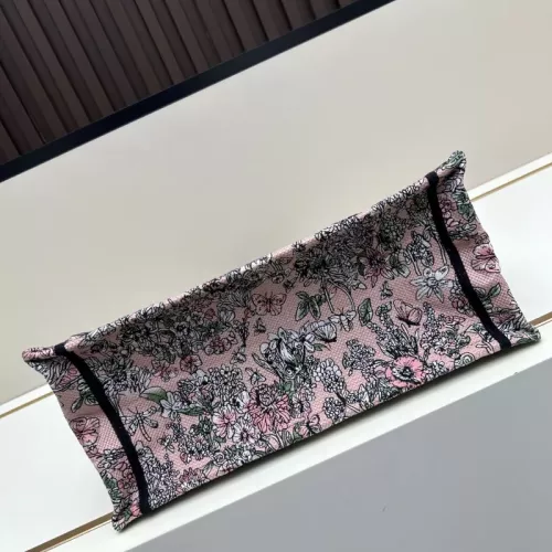 Cheap Christian Dior AAA Quality Handbags For Women #1388133 Replica Wholesale [$96.00 USD] [ITEM#1388133] on Replica Christian Dior AAA Quality Handbags