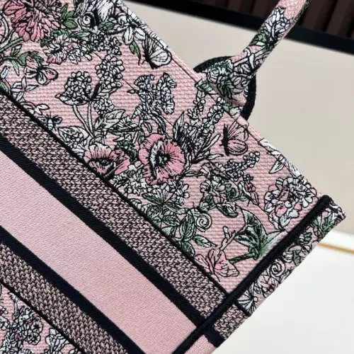 Cheap Christian Dior AAA Quality Handbags For Women #1388133 Replica Wholesale [$96.00 USD] [ITEM#1388133] on Replica Christian Dior AAA Quality Handbags