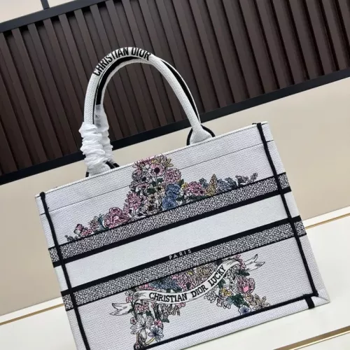 Cheap Christian Dior AAA Quality Handbags For Women #1388138 Replica Wholesale [$96.00 USD] [ITEM#1388138] on Replica Christian Dior AAA Quality Handbags