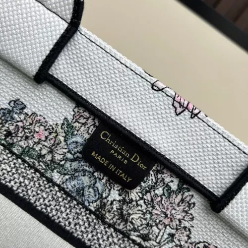 Cheap Christian Dior AAA Quality Handbags For Women #1388138 Replica Wholesale [$96.00 USD] [ITEM#1388138] on Replica Christian Dior AAA Quality Handbags
