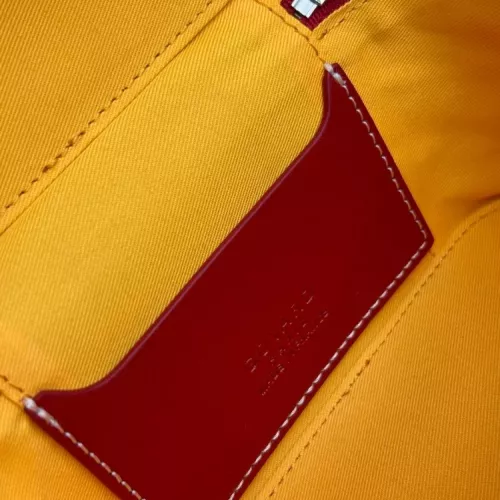 Cheap Goyard AAA Quality Cosmetic Pouches For Women #1388311 Replica Wholesale [$72.00 USD] [ITEM#1388311] on Replica Goyard AAA Quality Pouches