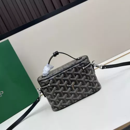 Cheap Goyard AAA Quality Cosmetic Pouches For Women #1388312 Replica Wholesale [$72.00 USD] [ITEM#1388312] on Replica Goyard AAA Quality Pouches
