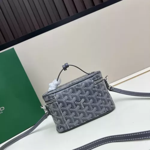 Cheap Goyard AAA Quality Cosmetic Pouches For Women #1388319 Replica Wholesale [$72.00 USD] [ITEM#1388319] on Replica Goyard AAA Quality Pouches