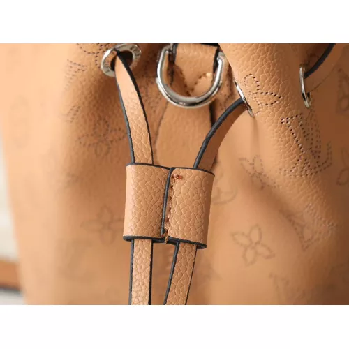 Cheap Louis Vuitton AAA Quality Handbags For Women #1388423 Replica Wholesale [$68.00 USD] [ITEM#1388423] on Replica Louis Vuitton AAA Quality Handbags