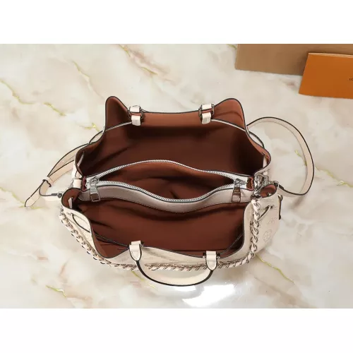 Cheap Louis Vuitton AAA Quality Handbags For Women #1388426 Replica Wholesale [$68.00 USD] [ITEM#1388426] on Replica Louis Vuitton AAA Quality Handbags