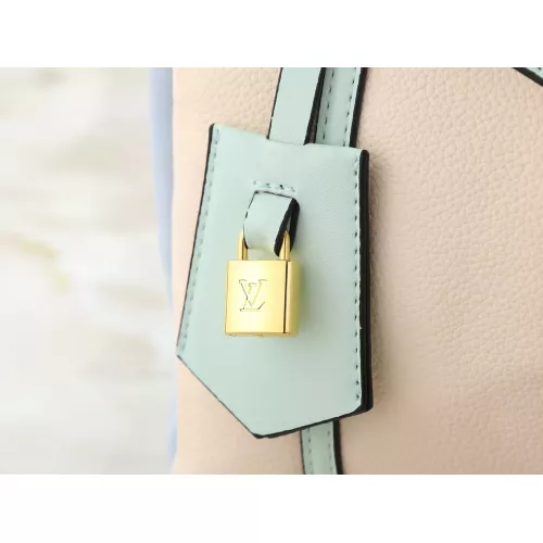 Cheap Louis Vuitton AAA Quality Shoulder Bags For Women #1388438 Replica Wholesale [$68.00 USD] [ITEM#1388438] on Replica Louis Vuitton AAA Quality Shoulder Bags