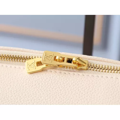 Cheap Louis Vuitton AAA Quality Shoulder Bags For Women #1388438 Replica Wholesale [$68.00 USD] [ITEM#1388438] on Replica Louis Vuitton AAA Quality Shoulder Bags
