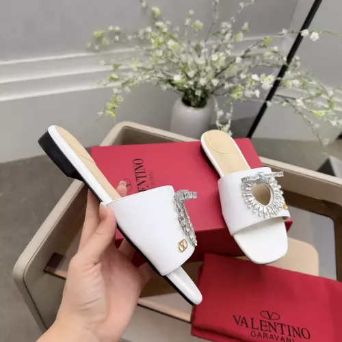 Cheap Valentino Slippers For Women #1388456 Replica Wholesale [$92.00 USD] [ITEM#1388456] on Replica Valentino Slippers
