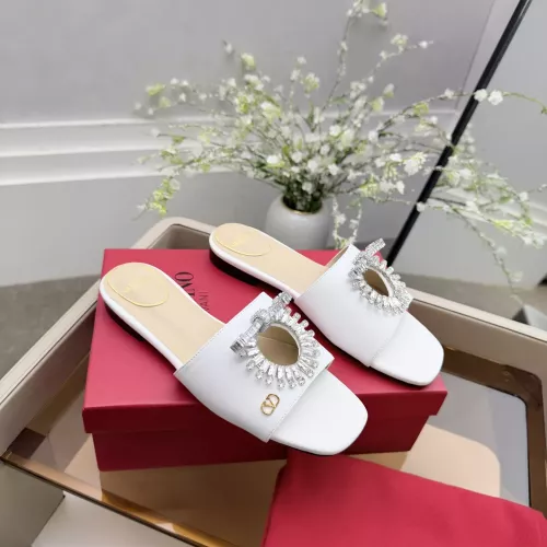 Cheap Valentino Slippers For Women #1388456 Replica Wholesale [$92.00 USD] [ITEM#1388456] on Replica Valentino Slippers