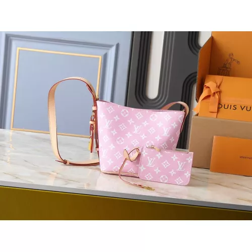 Louis Vuitton Messenger Bags For Women #1388542