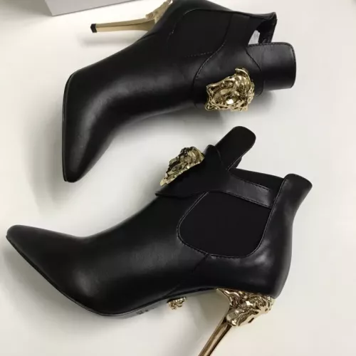 Cheap Versace Boots For Women #1388588 Replica Wholesale [$92.00 USD] [ITEM#1388588] on Replica Versace Boots