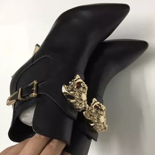 Cheap Versace Boots For Women #1388588 Replica Wholesale [$92.00 USD] [ITEM#1388588] on Replica Versace Boots