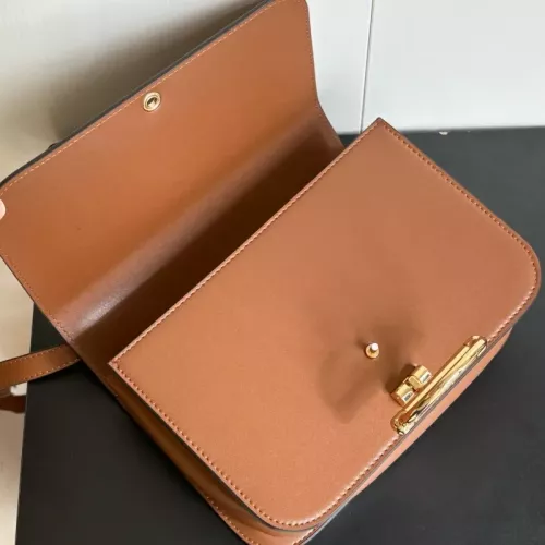 Cheap Gucci AAA Quality Messenger Bags For Women #1389424 Replica Wholesale [$82.00 USD] [ITEM#1389424] on Replica Gucci AAA Quality Messenger Bags