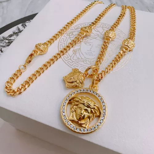 Cheap Versace Necklaces #1389513 Replica Wholesale [$52.00 USD] [ITEM#1389513] on Replica Versace Necklaces