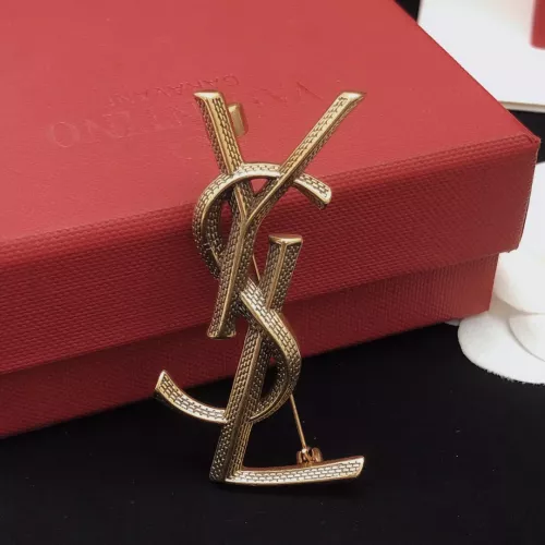 Cheap Yves Saint Laurent Brooches For Women #1389546 Replica Wholesale [$29.00 USD] [ITEM#1389546] on Replica Yves Saint Laurent Brooches