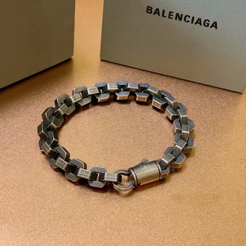 Cheap Balenciaga Bracelets For Men #1389589 Replica Wholesale [$64.00 USD] [ITEM#1389589] on Replica Balenciaga Bracelets