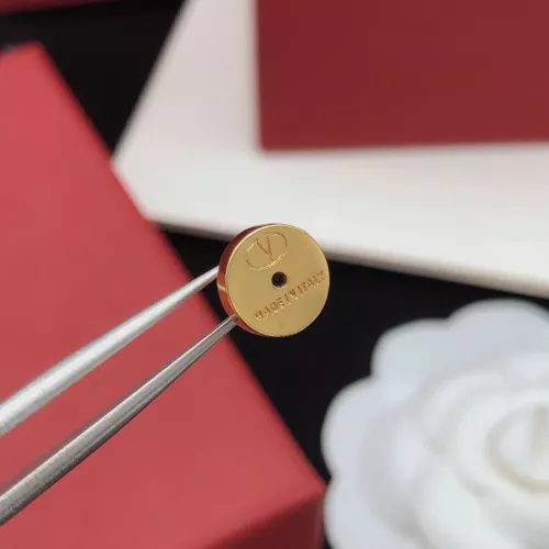 Cheap Valentino Earrings For Women #1389610 Replica Wholesale [$29.00 USD] [ITEM#1389610] on Replica Valentino Earrings