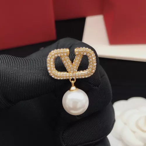 Cheap Valentino Earrings For Women #1389640 Replica Wholesale [$32.00 USD] [ITEM#1389640] on Replica Valentino Earrings