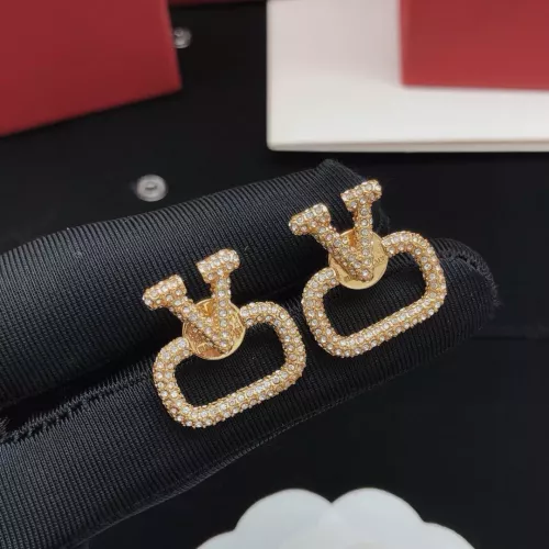 Cheap Valentino Earrings For Women #1389643 Replica Wholesale [$32.00 USD] [ITEM#1389643] on Replica Valentino Earrings