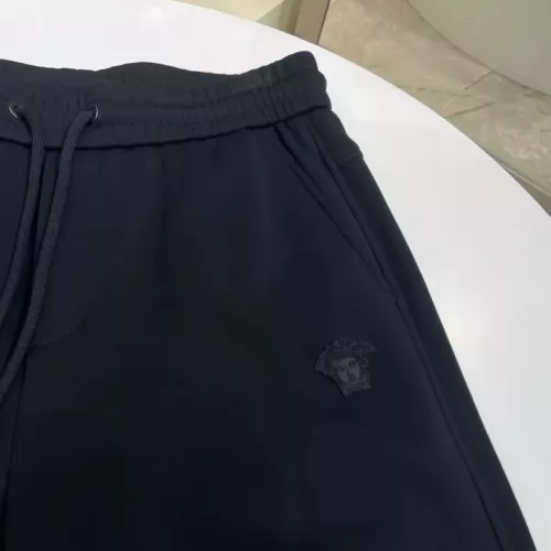 Cheap Versace Pants For Unisex #1389674 Replica Wholesale [$68.00 USD] [ITEM#1389674] on Replica Versace Pants