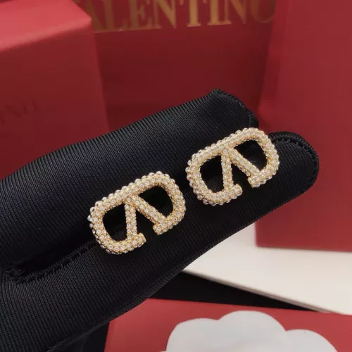 Cheap Valentino Earrings For Women #1389679 Replica Wholesale [$32.00 USD] [ITEM#1389679] on Replica Valentino Earrings
