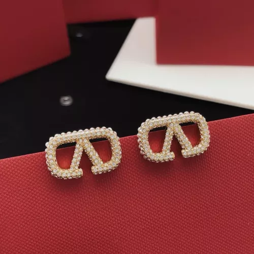 Cheap Valentino Earrings For Women #1389679 Replica Wholesale [$32.00 USD] [ITEM#1389679] on Replica Valentino Earrings