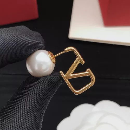 Cheap Valentino Earrings For Women #1389681 Replica Wholesale [$29.00 USD] [ITEM#1389681] on Replica Valentino Earrings
