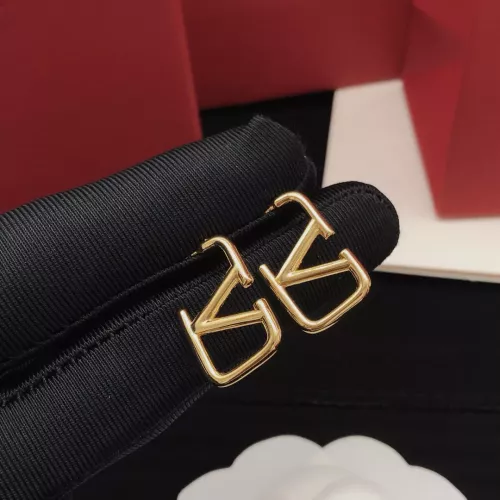 Cheap Valentino Earrings For Women #1389681 Replica Wholesale [$29.00 USD] [ITEM#1389681] on Replica Valentino Earrings