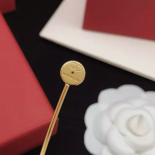 Cheap Valentino Earrings For Women #1389683 Replica Wholesale [$29.00 USD] [ITEM#1389683] on Replica Valentino Earrings