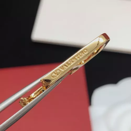 Cheap Valentino Earrings For Women #1389688 Replica Wholesale [$32.00 USD] [ITEM#1389688] on Replica Valentino Earrings