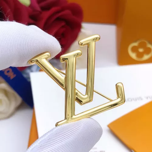 Louis Vuitton LV Brooches #1389751