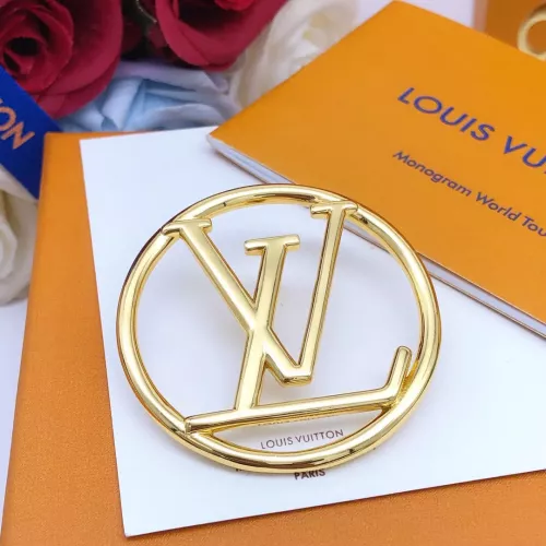 Cheap Louis Vuitton LV Brooches #1389752 Replica Wholesale [$29.00 USD] [ITEM#1389752] on Replica Louis Vuitton LV Brooches