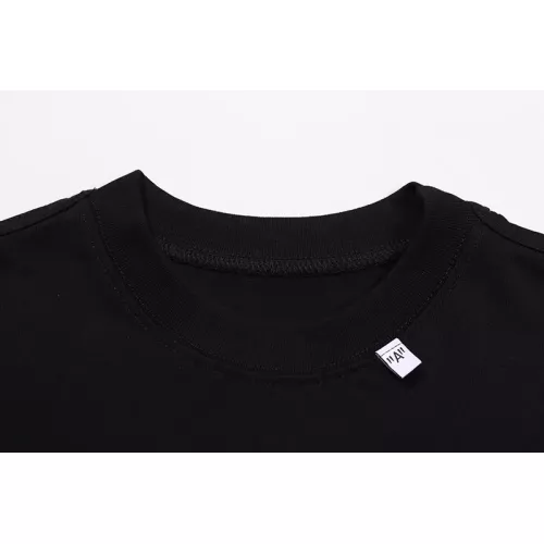 Cheap Off-White T-Shirts Short Sleeved For Unisex #1389753 Replica Wholesale [$39.00 USD] [ITEM#1389753] on Replica Off-White T-Shirts